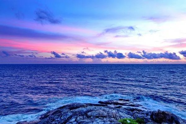 泰国普吉岛3000家酒店关闭，关闭的原因是什么？