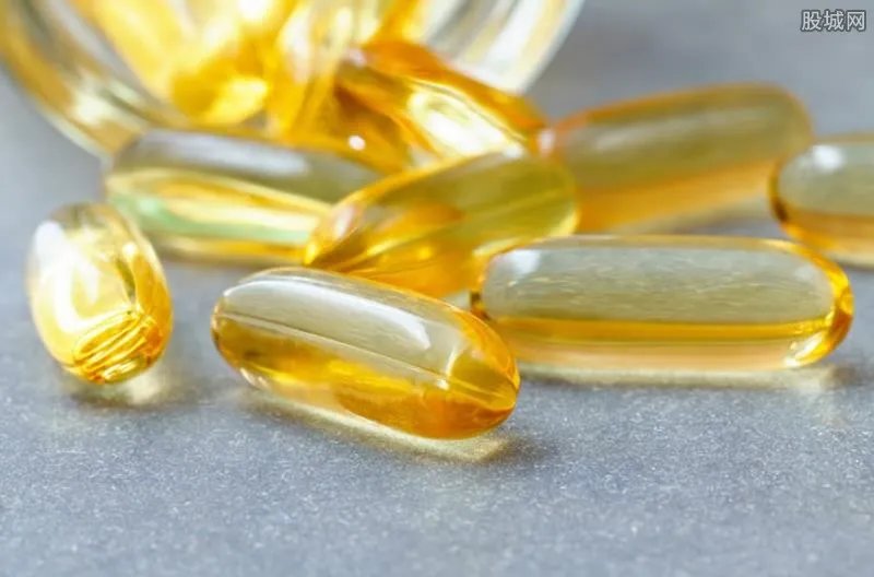 美国40种新冠药品29种严重短缺 最坏情况还没到来