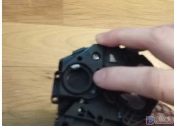 惠普p1007打印机怎么加墨粉