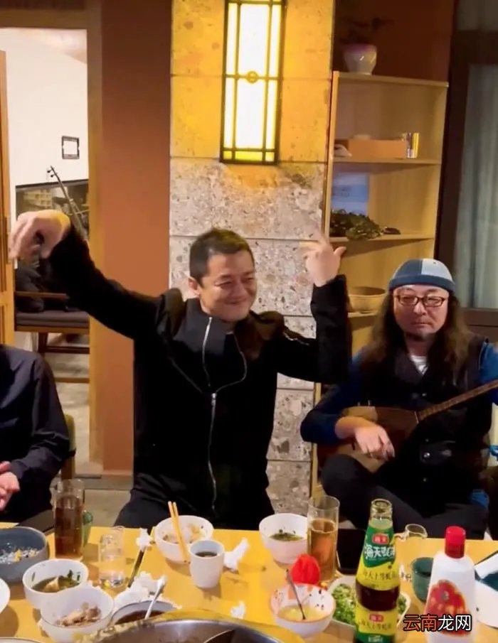 50岁李亚鹏近况曝光 李亚鹏近况最新消息