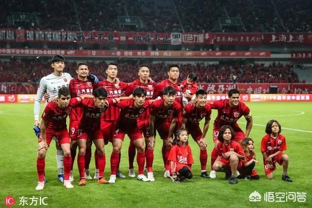 恒大VS上港双方发布战前海报：永无止境VS寸土必争，你怎么看？