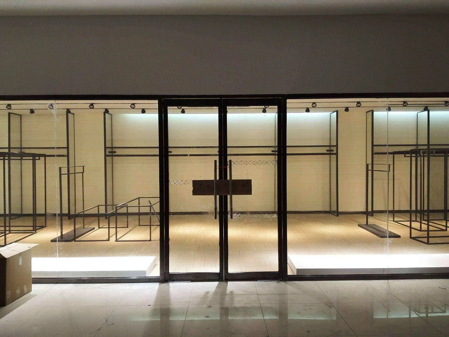 北京玻璃门生产商有哪些