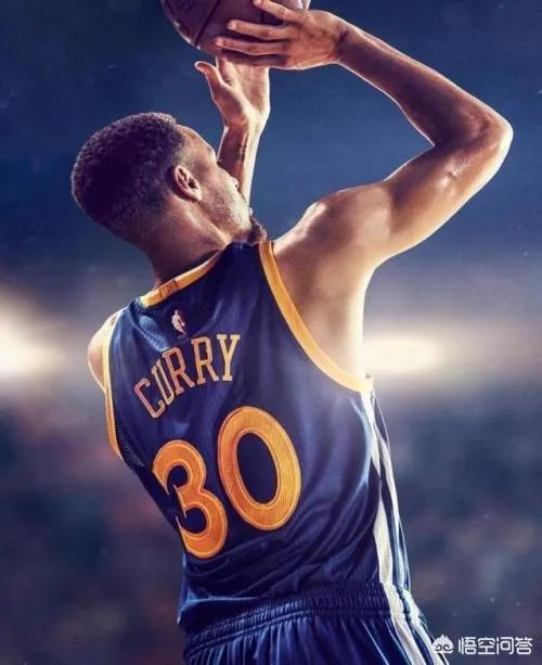 克莱汤普森14个三分打破库里记录,你觉得库里、杜兰特和汤普森谁的三分更稳定?为什么?