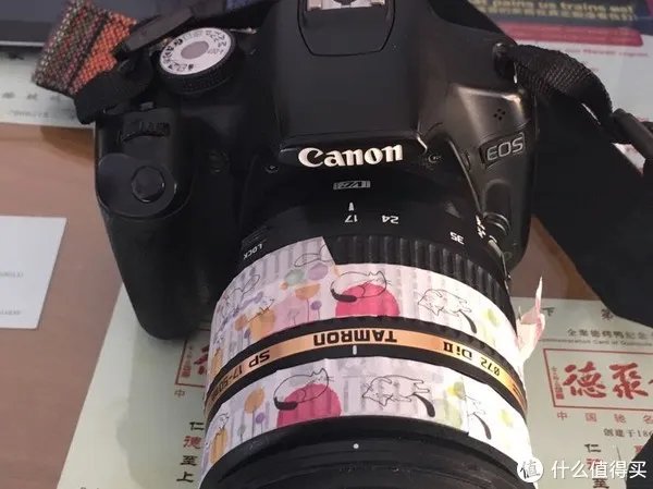 镜头推荐之腾龙B005,这真的是一枚超越入门狗肉的副厂稍大光圈的狗头，腾龙17-50一周年体验测评