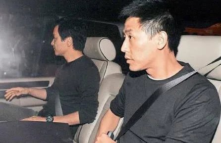 张国荣和唐鹤德吻照，张国荣唐鹤德的爱情故事