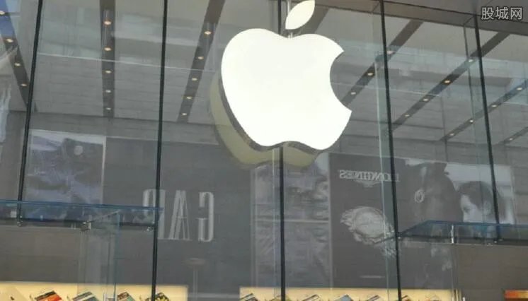 英特尔股价暴跌 造成股价暴跌的真实原因是什么？