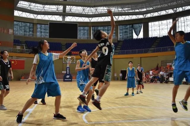 为什么中国篮球氛围这么好，还是出不了第二个姚明？