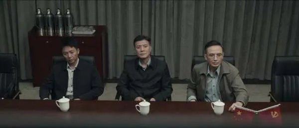 《扫黑风暴》为何一天只更新一集？央视揭秘了，剧里跟着现实走，啥情况?