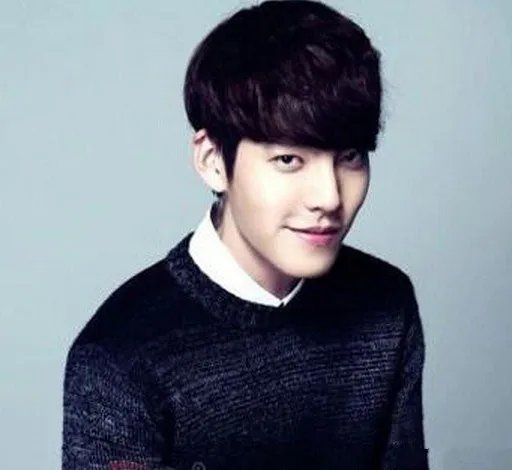  金宇彬整容前后照片对比及近照  金宇彬整容了吗？