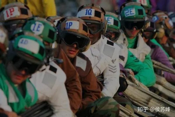 航母舰载机起降到底有多复杂？为什么说“它”的危险系数最高？