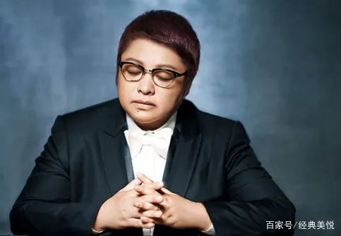 为走红不惜身份作假，冒充草根多年，韩红一怒之下将其轰下台，是谁？