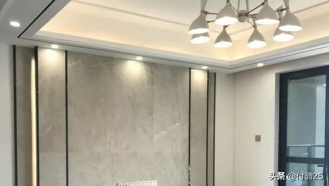 黑钛金一般做什么颜色好看