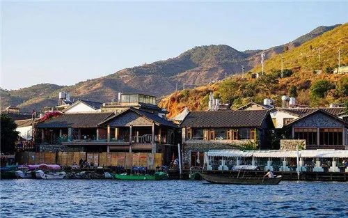 2018旅拍婚纱照图片精选  旅拍婚纱照著名景区推荐