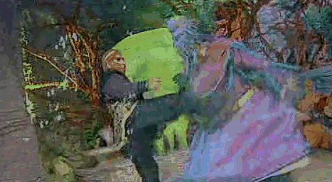 《新倚天屠龙记》慢镜头手法和《西游记后传》一个动作放三遍手法有什么看点？