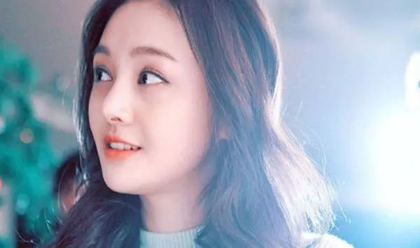 如何看待吉杰为郑爽发声说的话？他说的有道理吗？