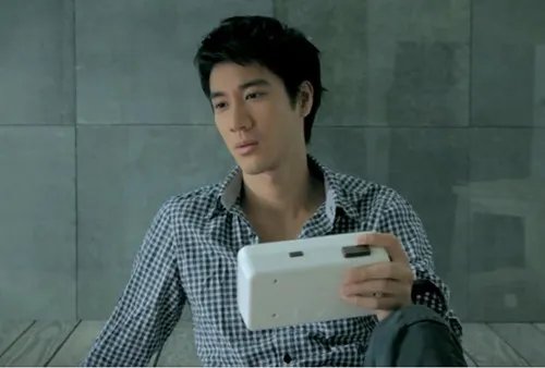 依然爱你-王力宏mv首播 女主角楚楚动人