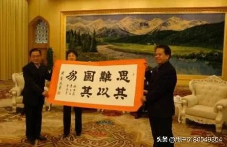 “君子以言有物而行有恒也”大家如何理解这句话？