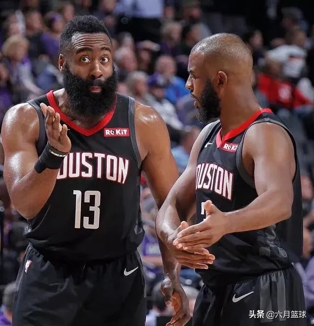 雷霆遭逆转，哈登与保罗却并没有任何交流，反观威少与雷霆全队握手拥抱，你怎么看？