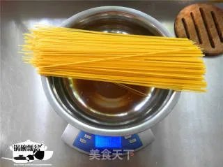 番茄肉酱意大利面