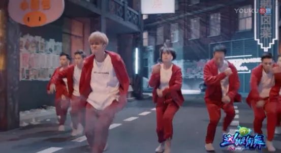 黄景行在《这就是街舞》里到底是什么身份？