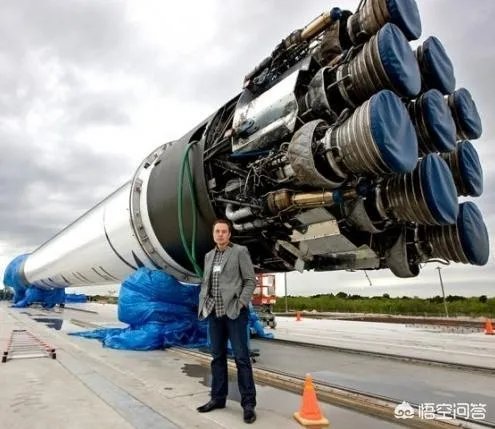 美国的马斯克怎么能有那么强的技术和经济实力干出举国难以胜任的事情？