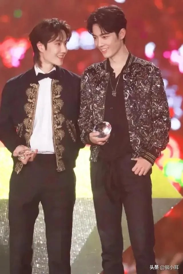 作为一个男生,超级喜欢肖战王一博怎么办?