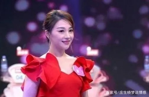 非诚勿扰：男嘉宾牵手最美单亲妈妈，看到女儿后反悔，现在母女过得怎样？