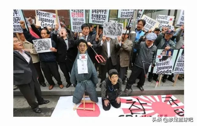 安倍晋三在祭拜了靖国神社以后，大批口罩订单被火速取消，你有何看法？