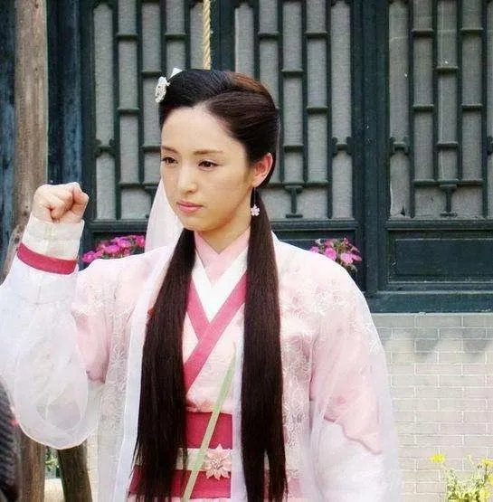 女主有钱娇蛮追男主的电视剧