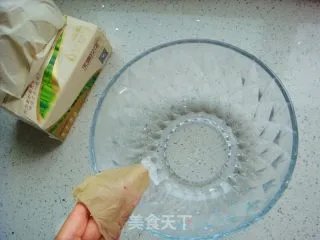 莲蓉花朵和果子