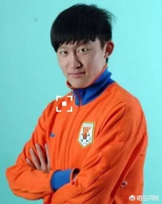 怎么评价山东鲁能的王彤，他的实力能胜任鲁能的主力右后卫吗？