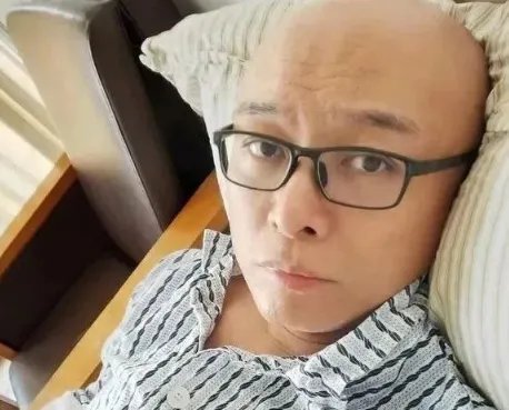 孟非不听劝告坚持爬山，结果导致病情严重，他怎么突然病倒了？