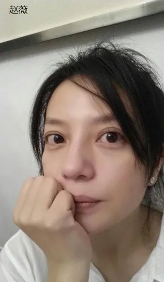 全球女星素颜大PK图赏 只有真女神敢晒素颜照！