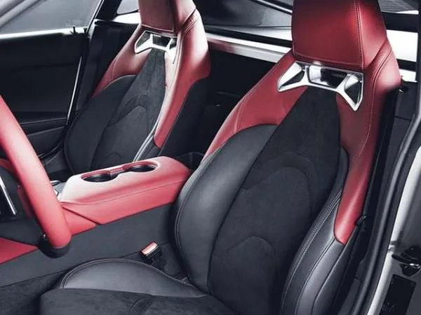 丰田Supra国内预售价格曝光，相比宝马Z4价格要低一些