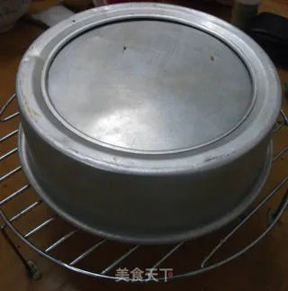 戚风蛋糕（用料简单，超级膨松）