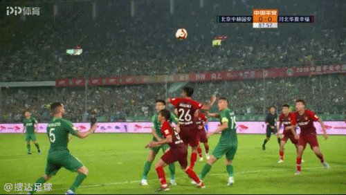 争议点球,国安2-0击败华夏,如何从专业的角度分析这场比赛?如何使用VAR技术?