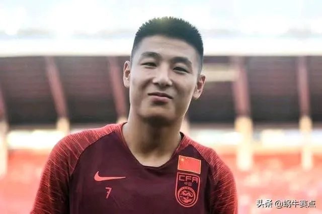 武磊视频报平安，球迷可以放心了，武磊都说了些什么呢？你怎么看？