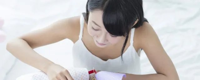 女友本命年送什么