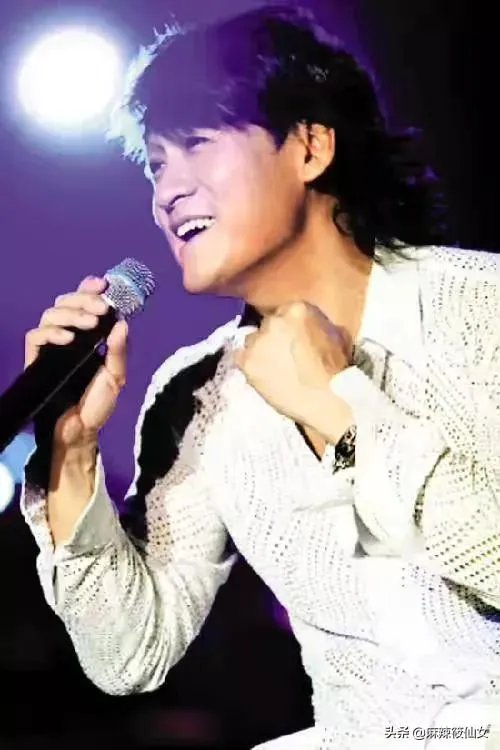 如何理解周华健经典歌曲《朋友》歌词的意思？