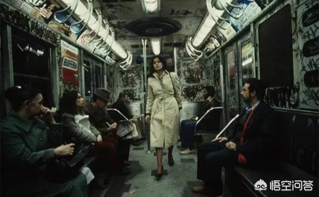 有哪些擅长以地铁为场景拍照的摄影师？