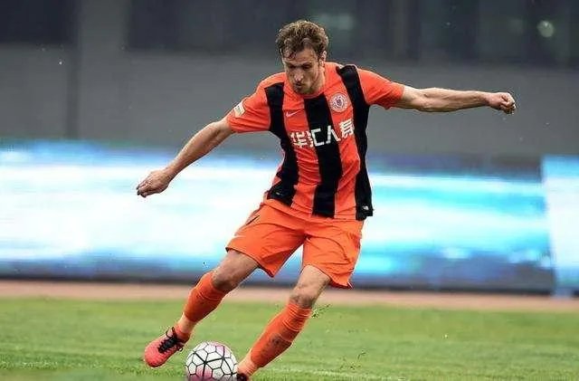 耶拉维奇正式转会贵州，如何看待这名球员？