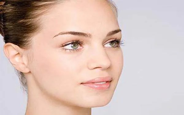 玻尿酸隆鼻能保持多久呢