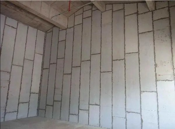 轻质隔墙板多少钱一平 轻质隔墙板优势