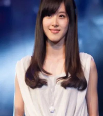 网络红人奶茶妹妹身高揭秘  幸福步入婚姻殿堂