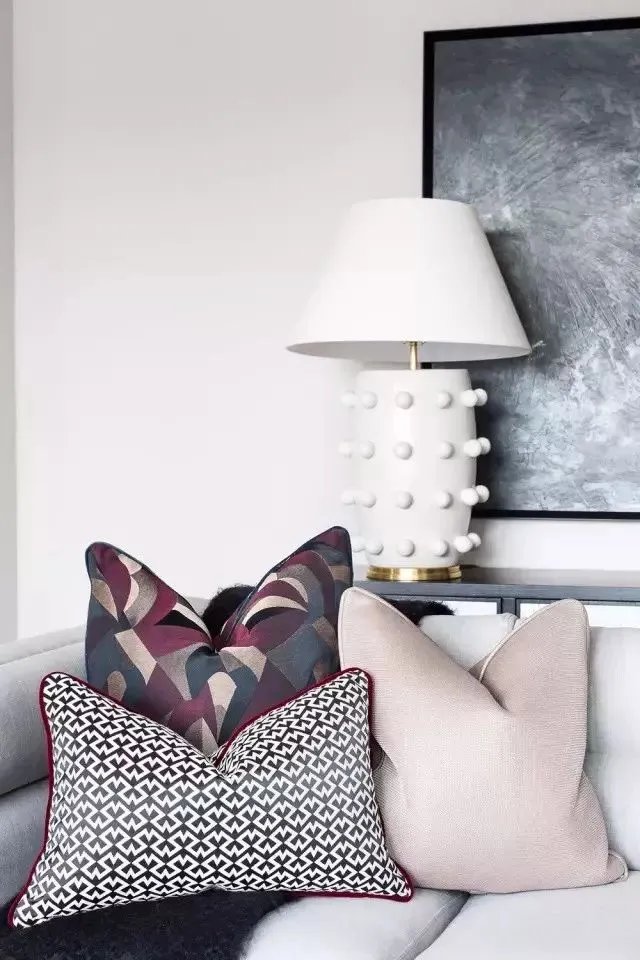 2018年现代轻奢流行色彩搭配大全