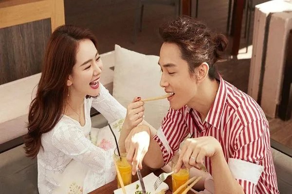 李承铉直拍戚薇坐过山车，戚薇对李承铉有没有不满？