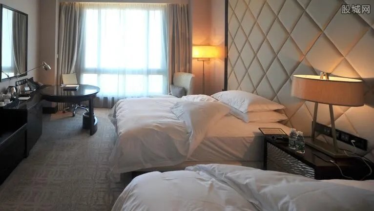 香港订酒店攻略 香港酒店订一晚大概多少钱