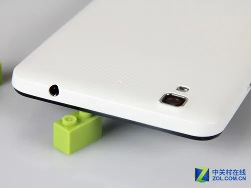 3GB RAM/2K屏/4G 不足2K的X核热机盘点