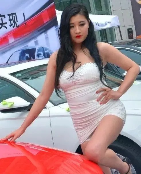 再也不敢相信朋友圈的美女了！