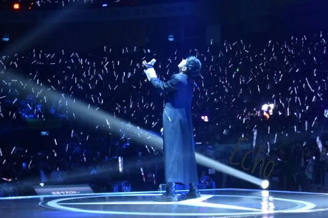 林俊杰在华语乐坛达到了什么水平？